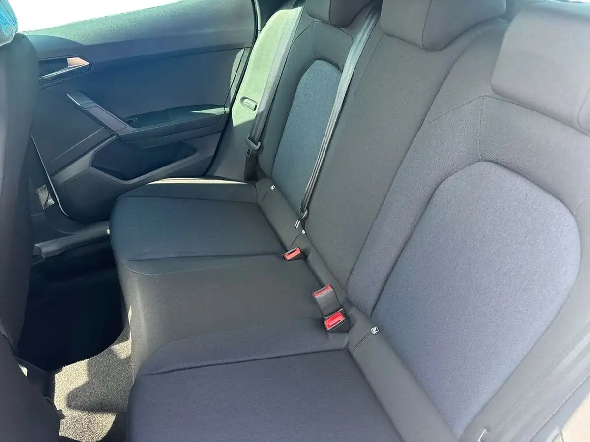 2025-seat-arona-10-tsi-fr-dsg-big-10