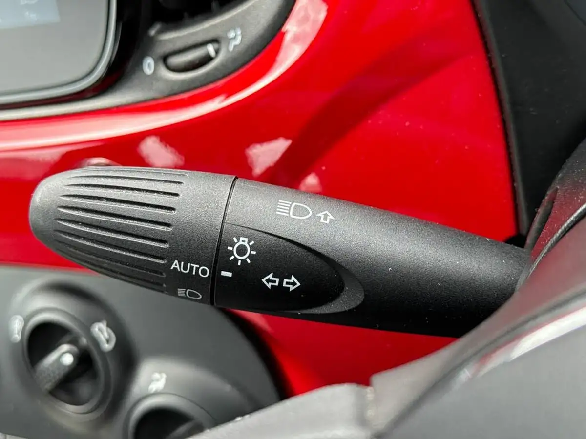 2022-fiat-500-10-dolcevita-big-46