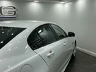 2015-jaguar-xe-20td-r-sport-180ps-auto-small-18
