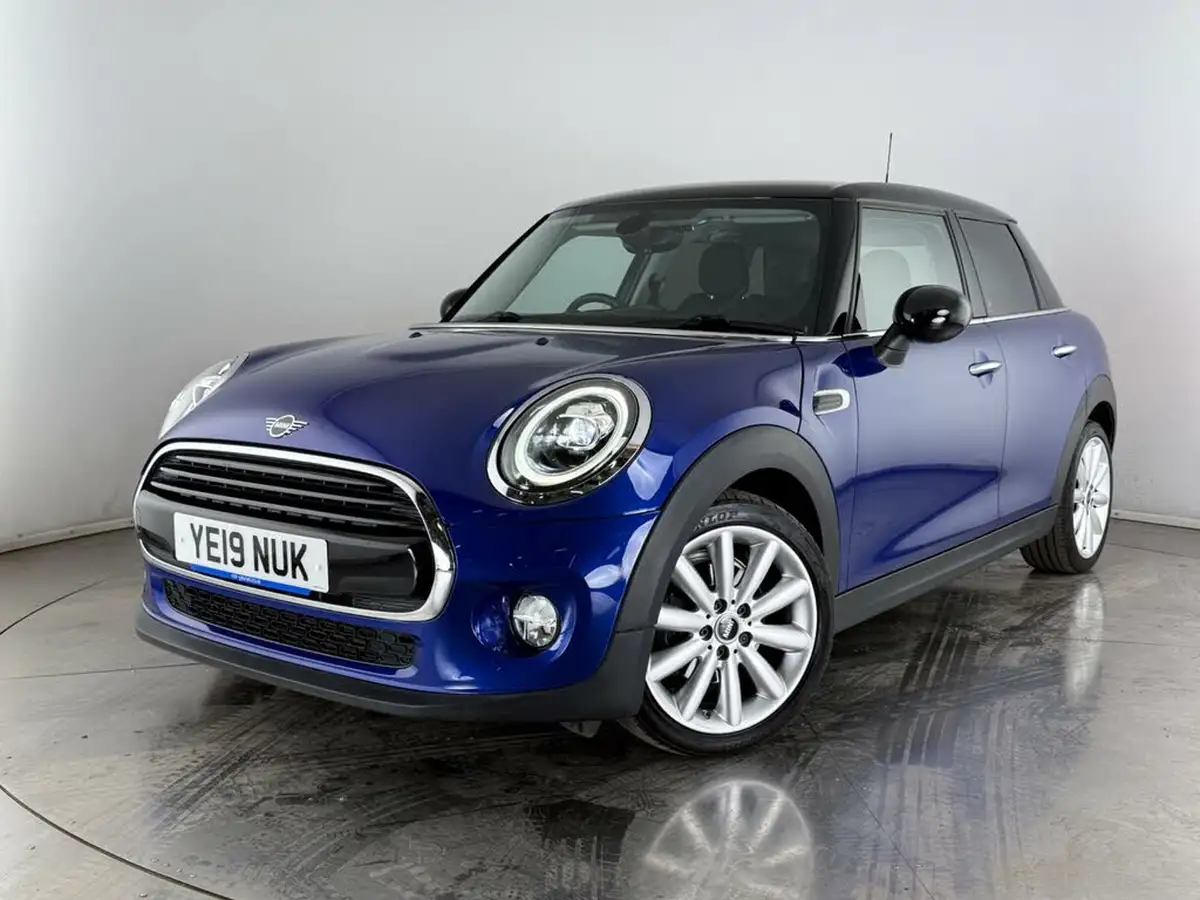 2019-mini-cooper-15-cooper-classic-hatchback-5d-auto-big-41