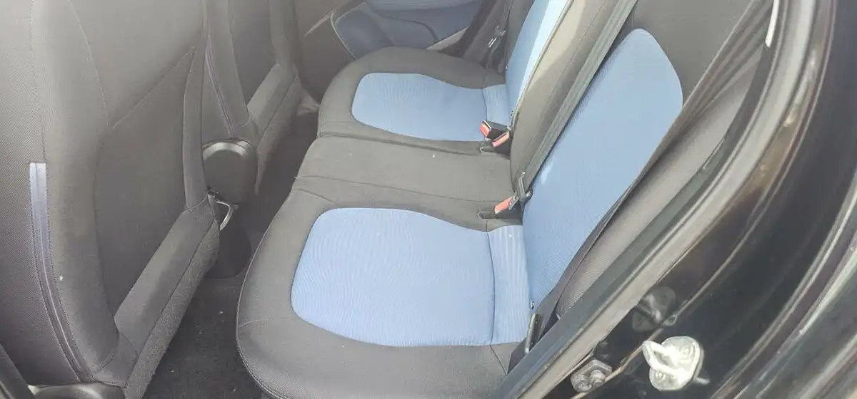 2015-hyundai-i10-12-premium-big-14
