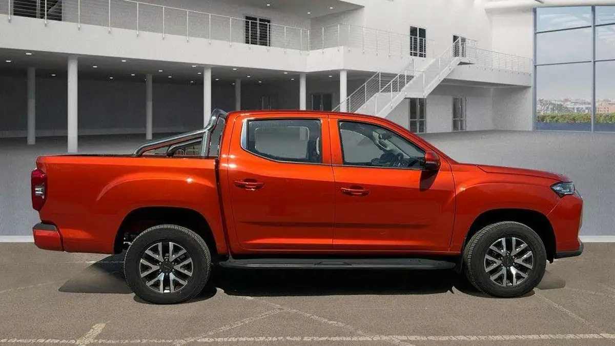 2023-maxus-t90ev-e-8855kwh-big-6