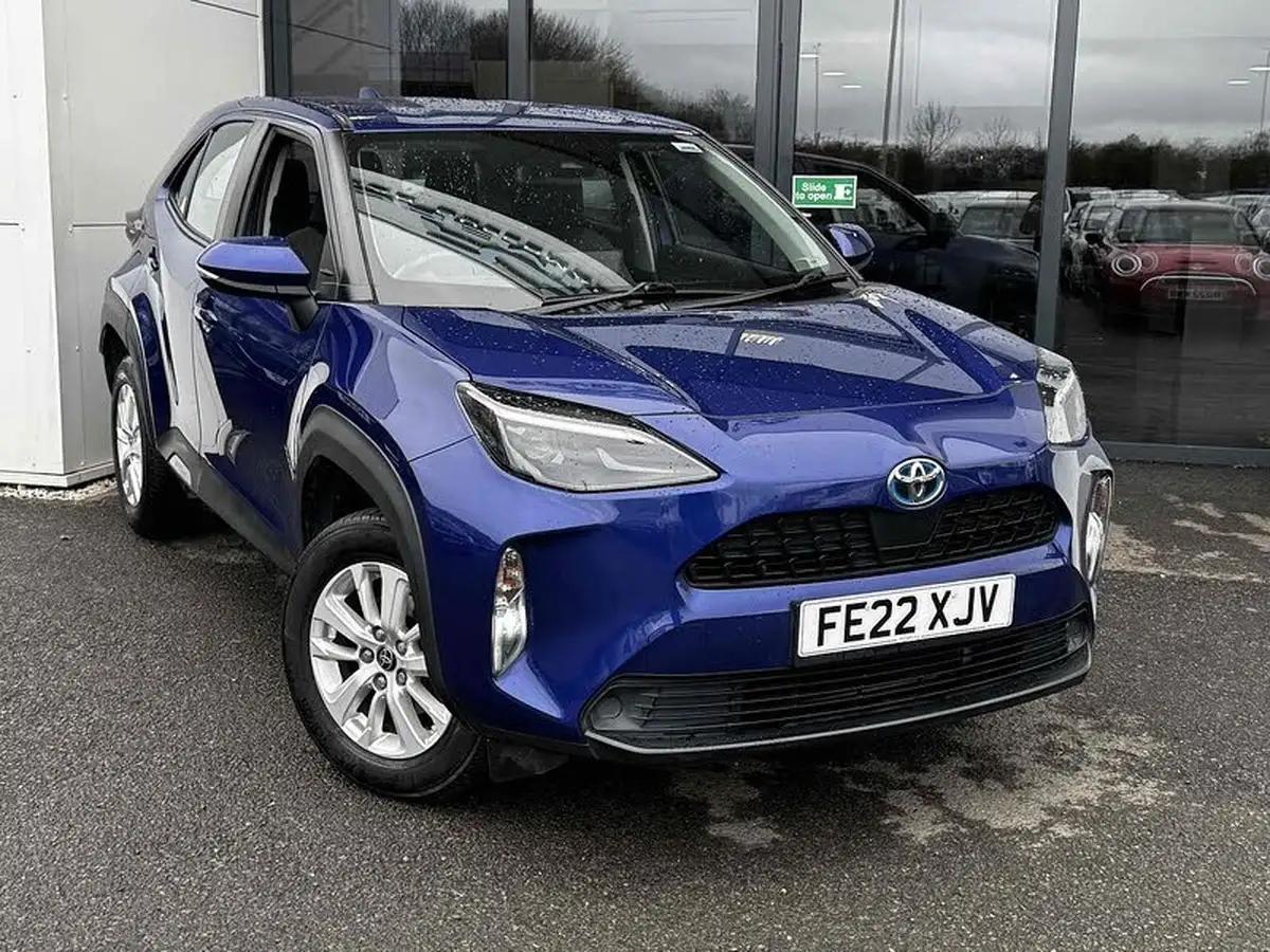 2022-toyota-yaris-cross-15-vvt-i-icon-big-6