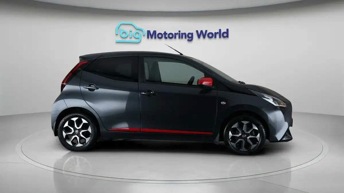 2020-toyota-aygo-10-vvt-i-x-trend-big-8