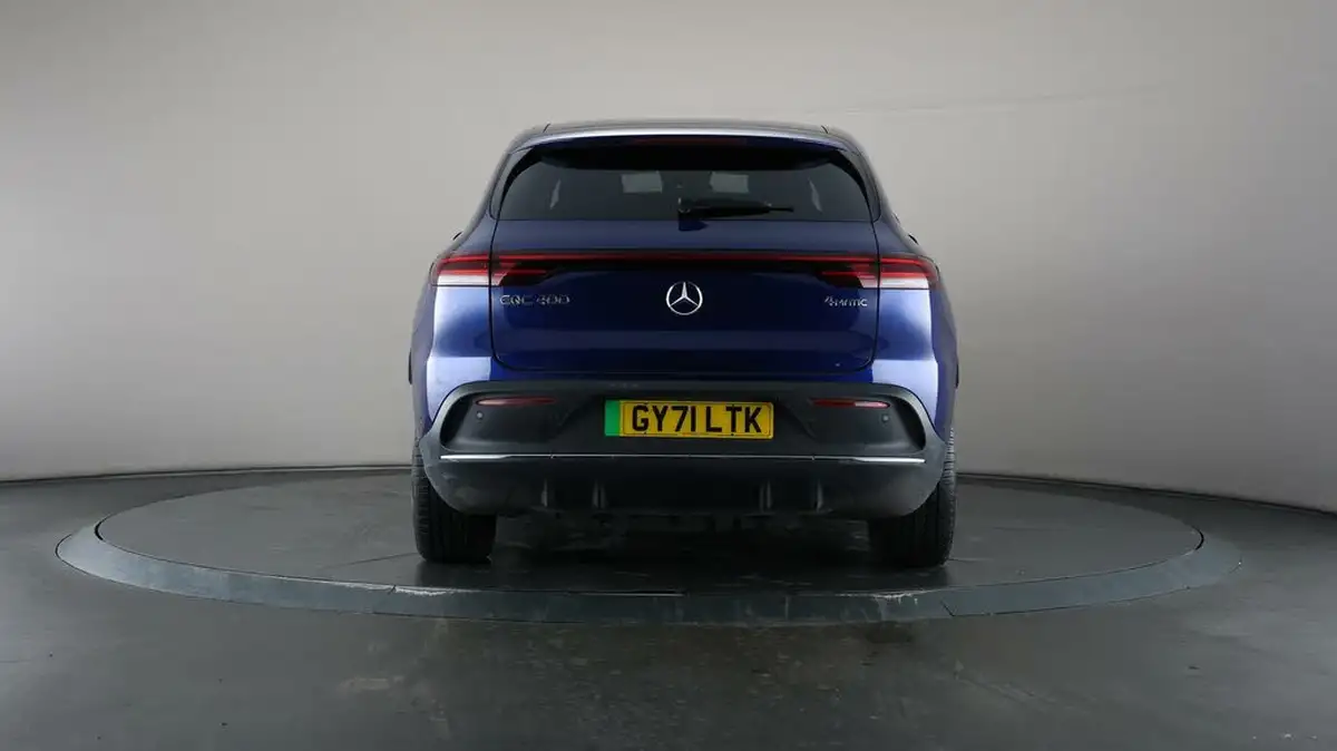 2021-mercedes-benz-eqc-e-eqc-400-amg-line-big-26