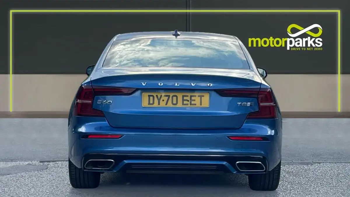2020-volvo-s60-20-t8-r-design-plus-big-3
