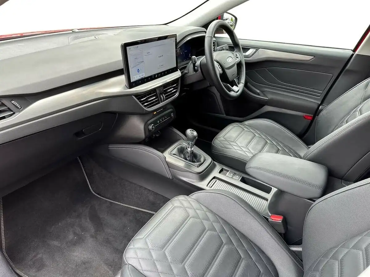 2024-ford-focus-10t-titanium-x-125ps-hatchback-big-10