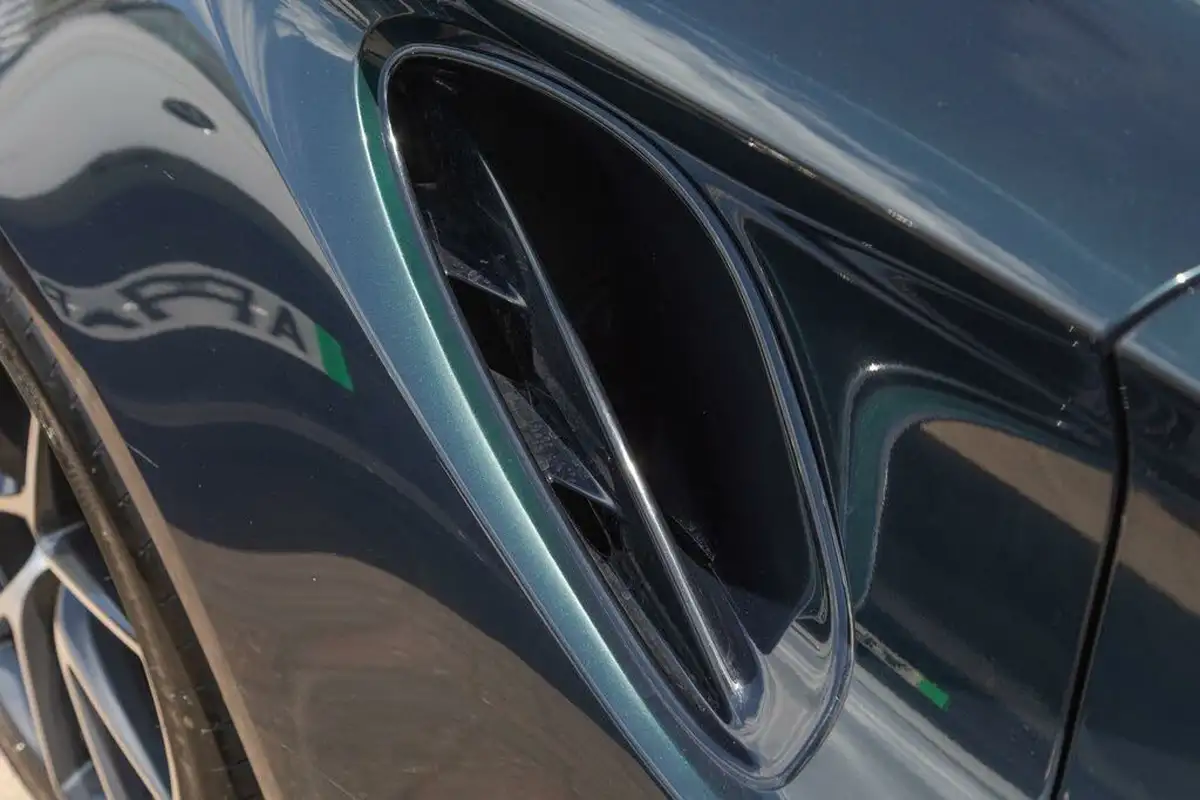 2024-lotus-emira-big-36