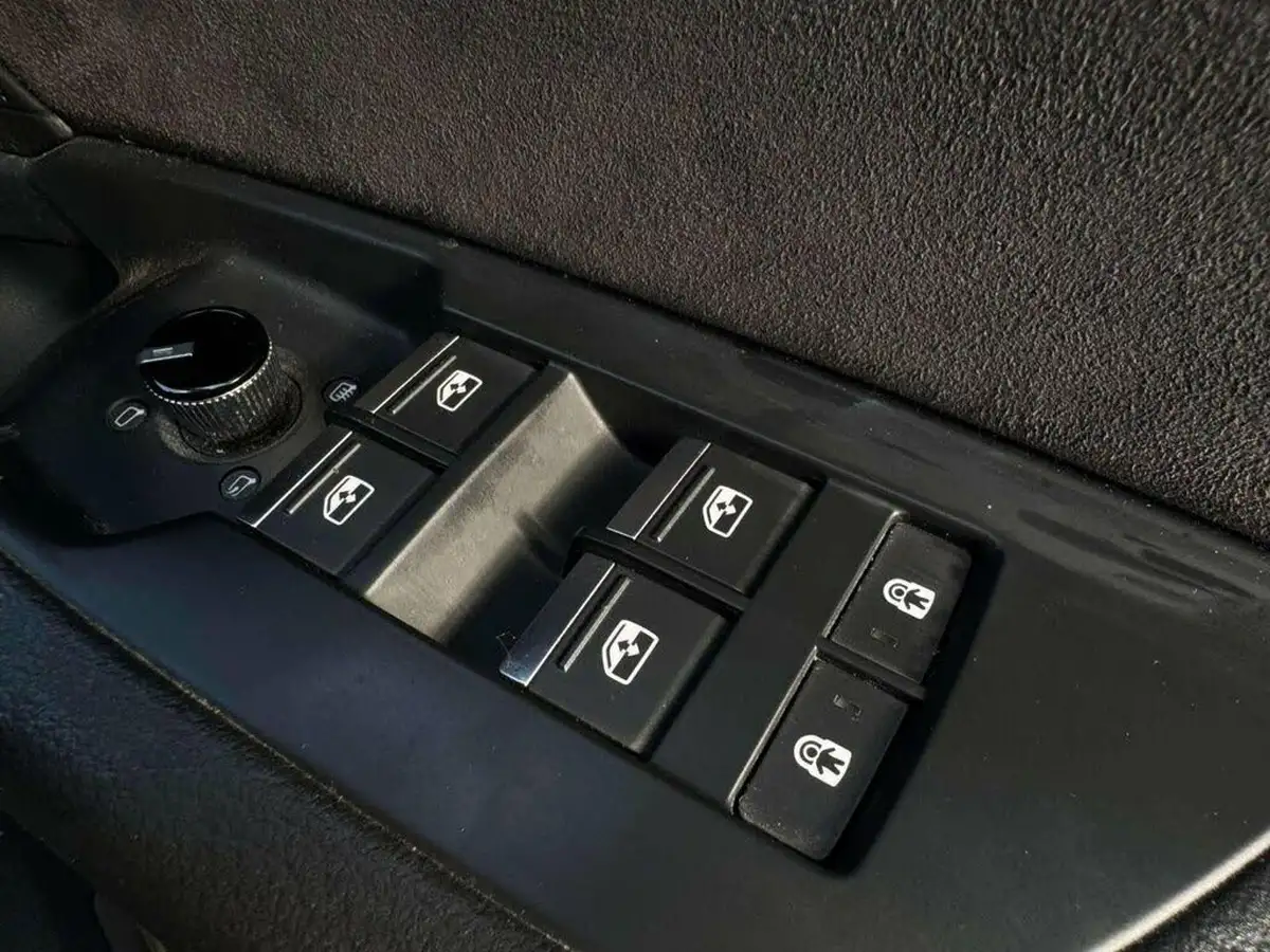 2019-audi-a6-saloon-20-40-tdi-s-line-quattro-big-59