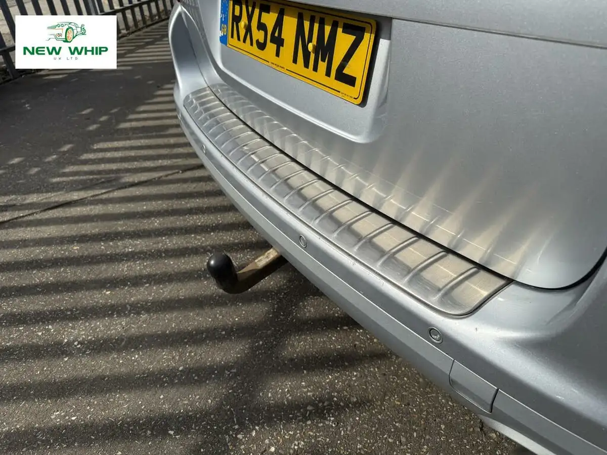 2004-porsche-cayenne-32-big-26