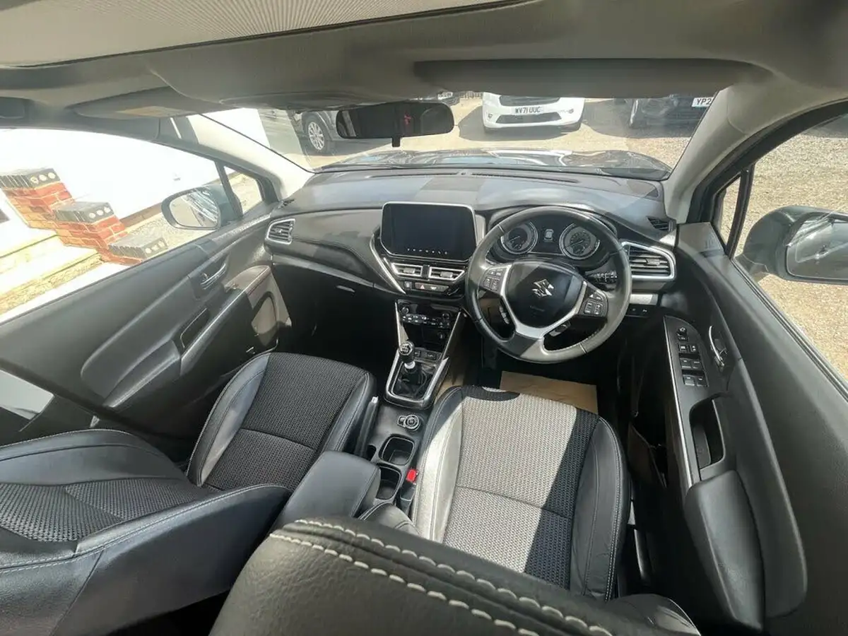 2022-suzuki-s-cross-14-boosterjet-ultra-big-18