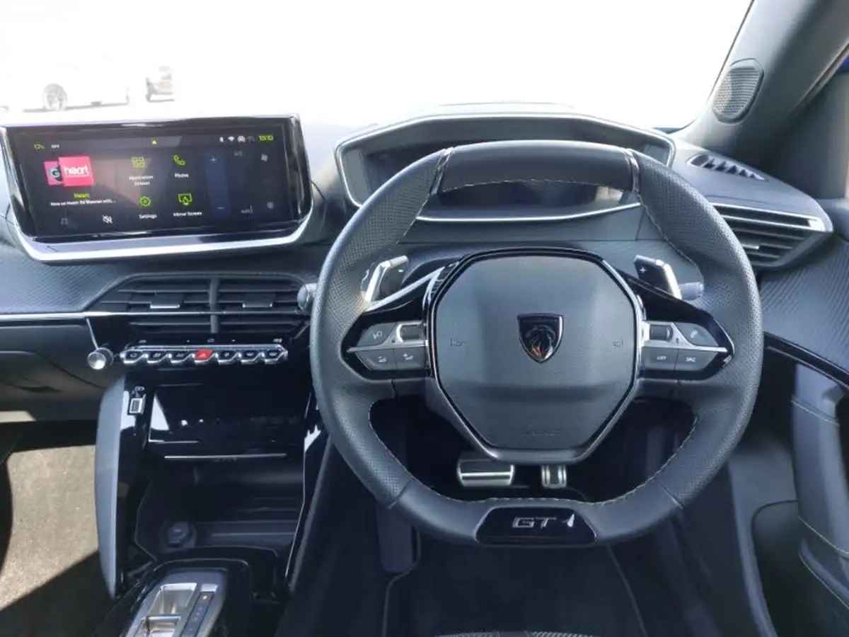 2024-peugeot-2008-suv-12-puretech-gt-130ps-eat8-big-6