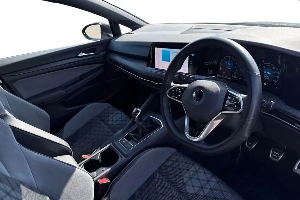 2022-volkswagen-golf-15-tsi-r-line-130ps-hatchback-big-13