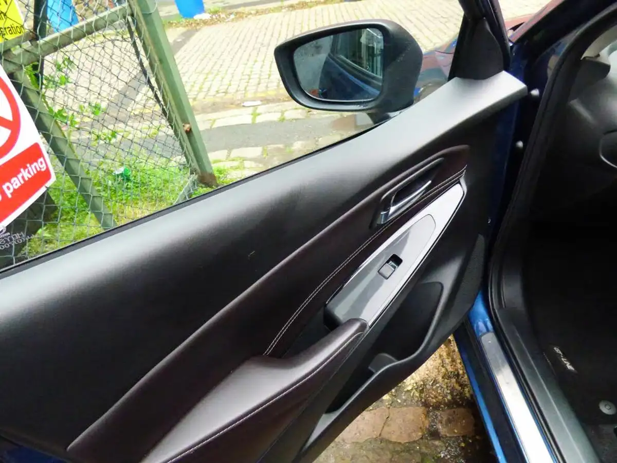 2017-mazda-mazda2-15-gt-sport-big-32