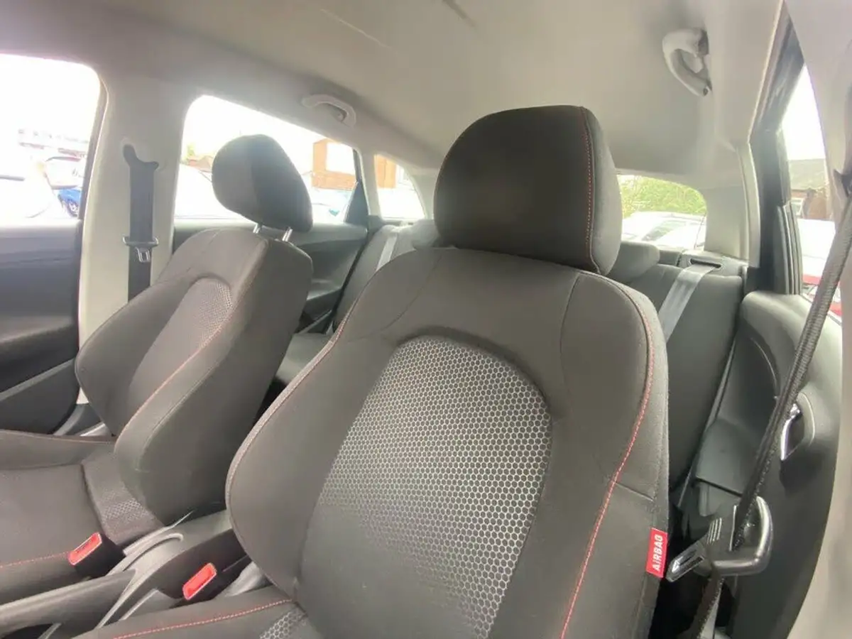 2012-seat-ibiza-16td-fr-105-cr-st-estate-5d-big-18