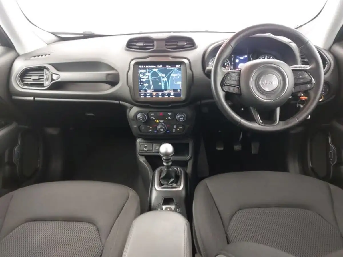 2020-jeep-renegade-10-gse-night-eagle-big-2