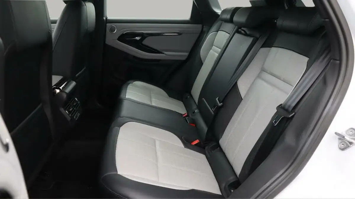 2021-land-rover-range-rover-evoque-15-p300e-r-dynamic-hse-big-16