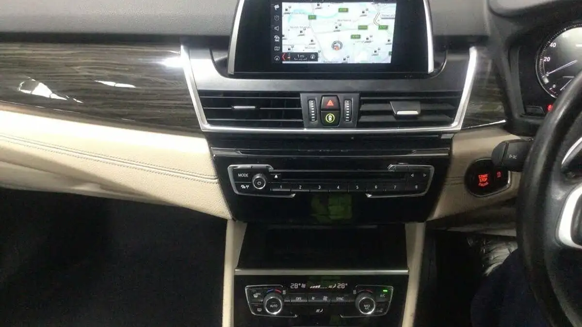 2018-bmw-2-series-20td-220d-xdrive-luxury-188bhp-gran-big-9