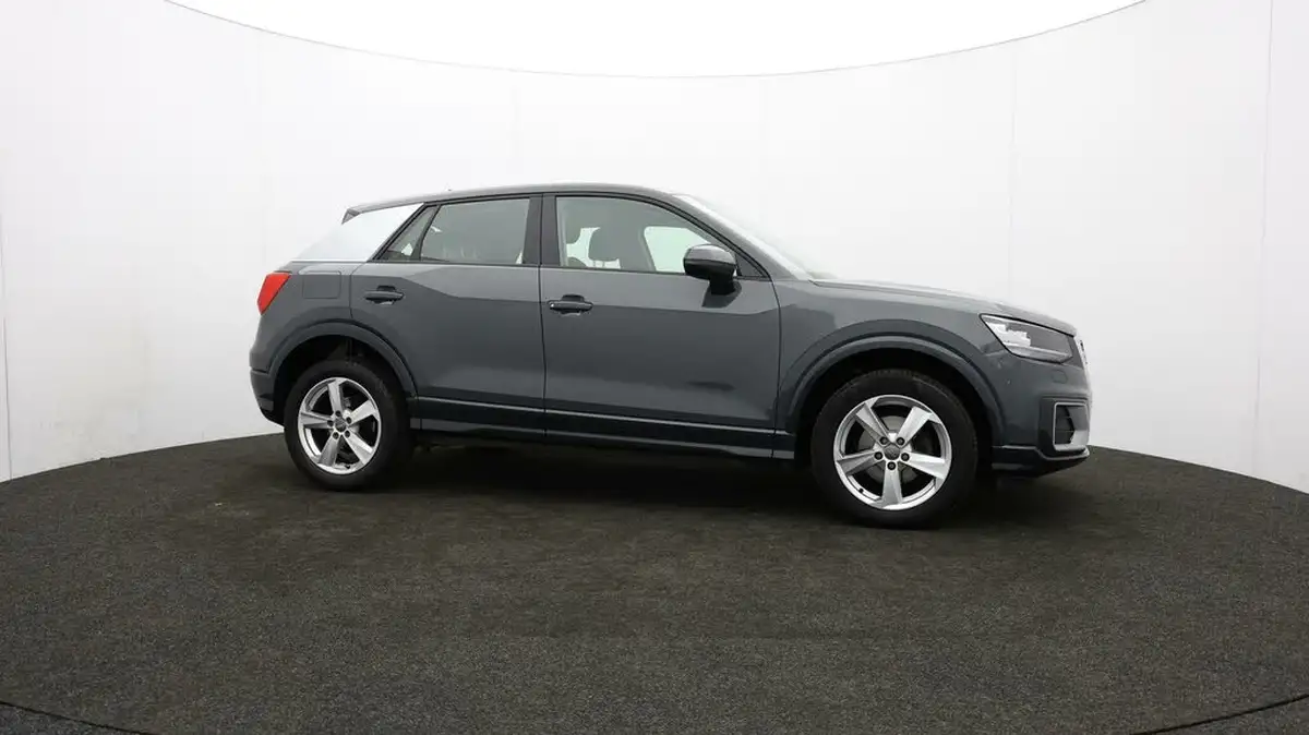 2020-audi-q2-16-30-tdi-sport-big-42