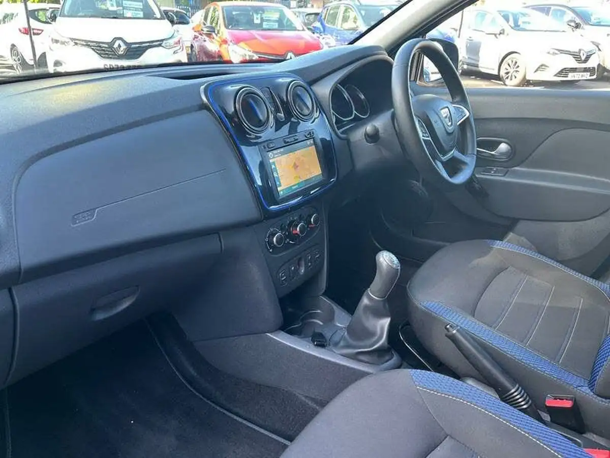 2020-dacia-sandero-stepway-09-tce-se-twenty-big-14