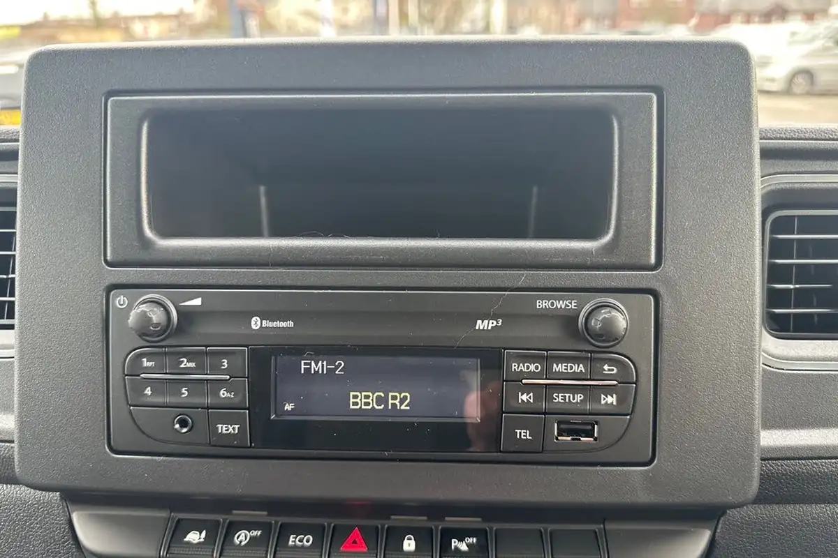 2024-nissan-interstar-23dci-f35-l2h2-acenta-150pseu6d-big-33