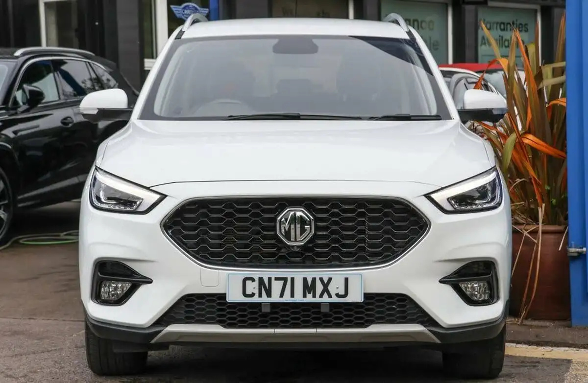 2021-mg-zs-suv-15-vti-tech-exclusive-big-2