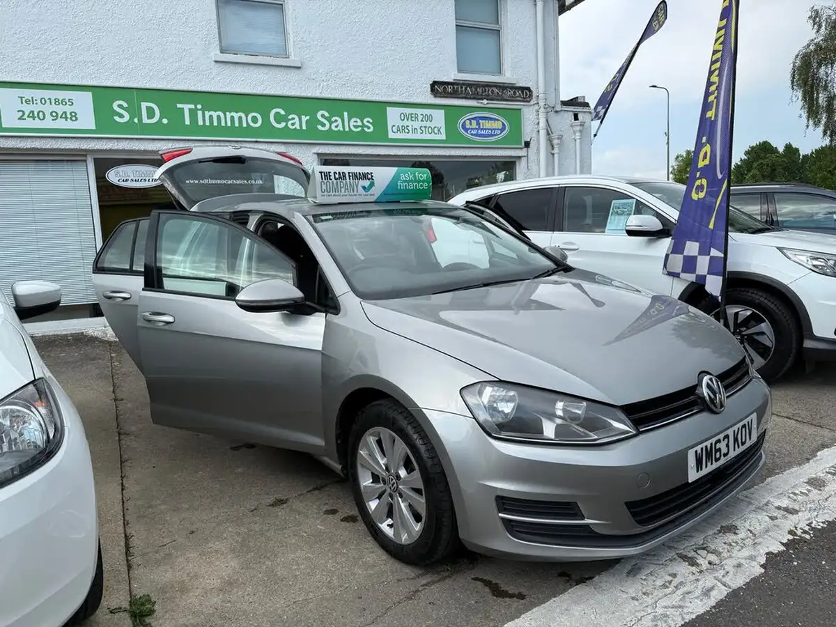 2014-volkswagen-golf-14-se-tsi-122ps-ss-hatchback-5d-1395cc-dsg-big-8