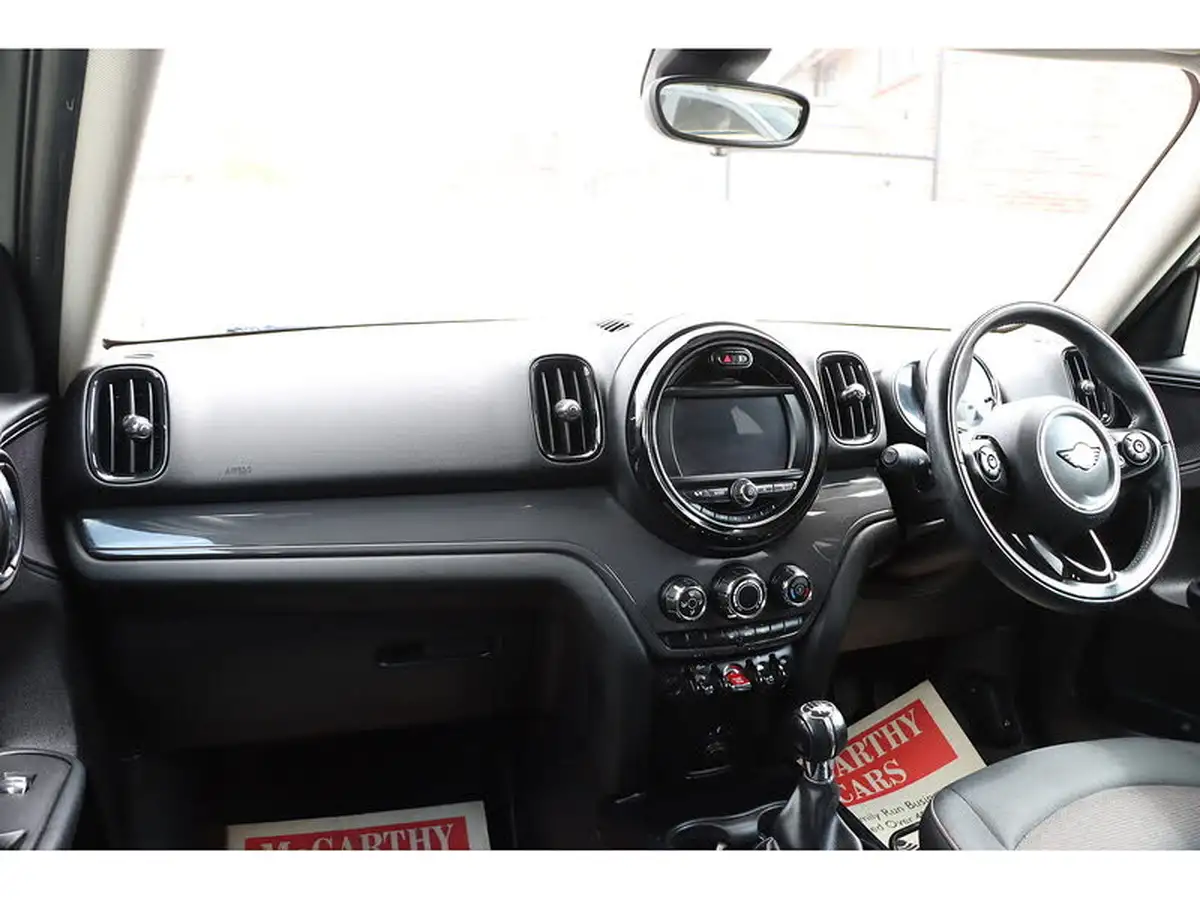 2018-mini-countryman-15-cooper-ss-big-32
