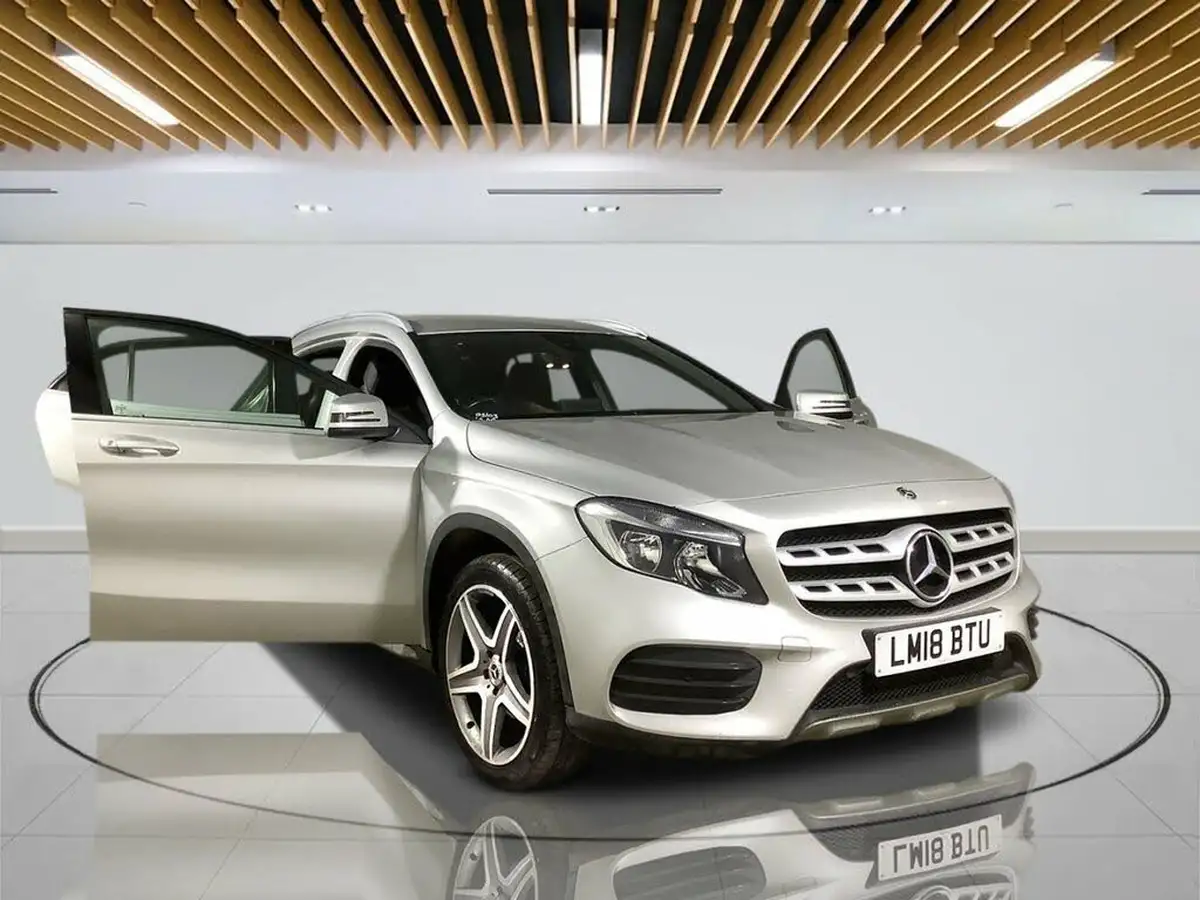 2018-mercedes-benz-gla-class-21d-gla-200d-amg-line-134bhp-ss-7g-dct-big-8