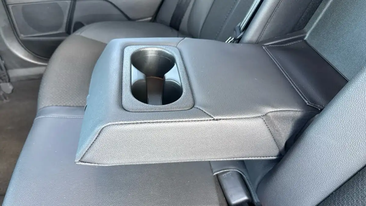 2020-kia-optima-20-gdi-phev-big-23