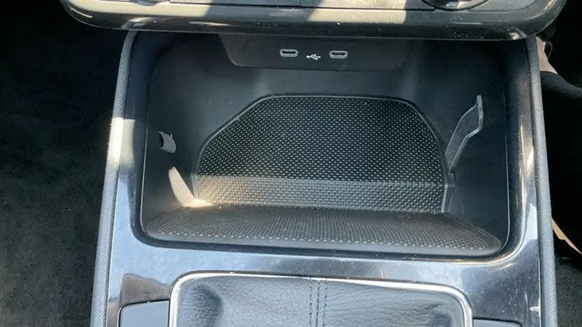 2023-skoda-fabia-10-tsi-colour-edition-110ps-big-16