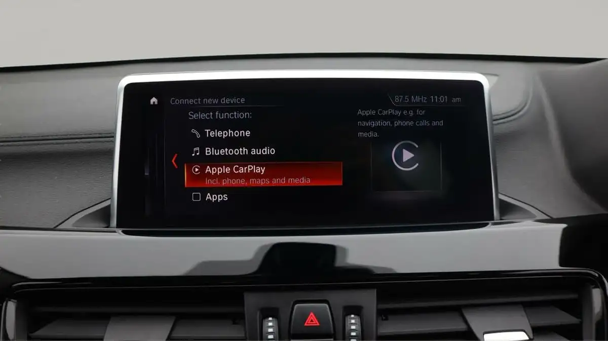 2021-bmw-x1-15-xdrive-25e-phev-xline-big-25