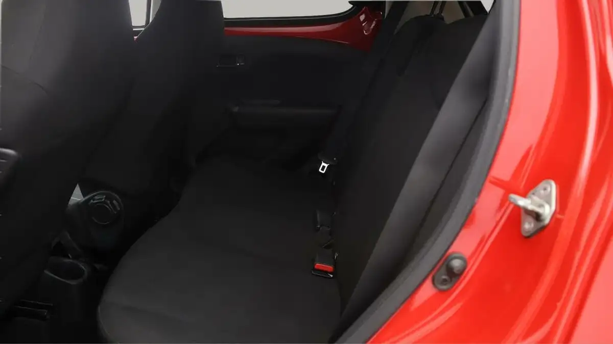 2017-peugeot-108-12-puretech-allure-hatchback-5d-big-15