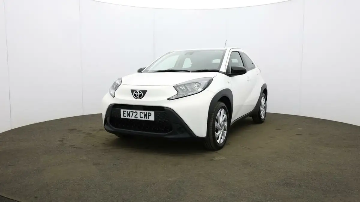 2023-toyota-aygo-x-10-vvt-i-pure-cvt-big-38