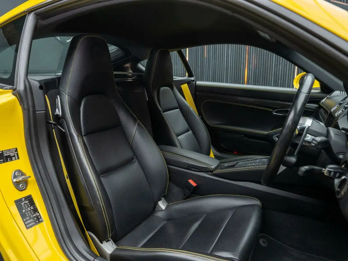2020-porsche-cayman-718-25-cayman-s-pdk-big-1