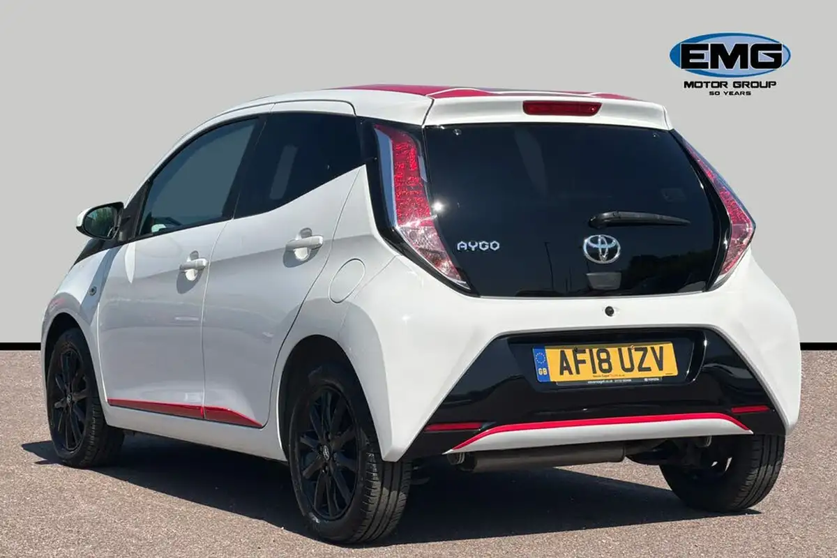 2018-toyota-aygo-10-vvt-i-x-press-71bhp-x-shift-big-4