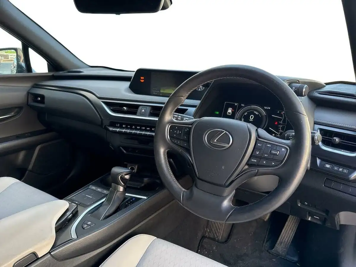 2022-lexus-ux-250h-20-ux-184bhp-premium-plus-pack-big-9