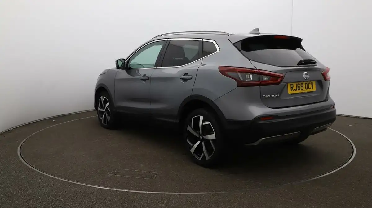 2019-nissan-qashqai-13-dig-t-tekna-160ps-dct-big-62