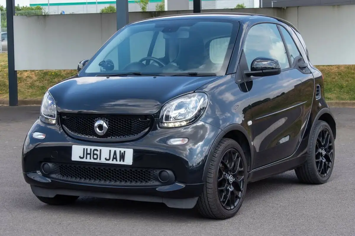 2017-smart-fortwo-10-prime-sport-71bhp-ss-coupe-twinamic-big-9