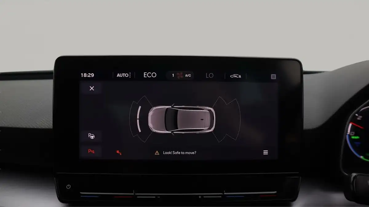 2021-seat-leon-14-e-hybrid-fr-hatchback-big-22