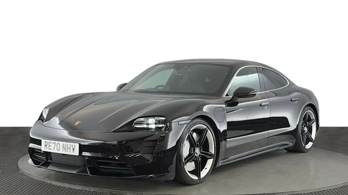 2020-porsche-taycan-e-turbo-big-0
