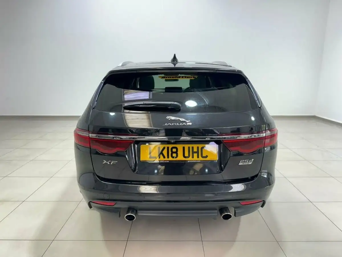 2018-jaguar-xf-20td-portfolio-240ps-awd-sportbrake-5d-1999cc-auto-big-14