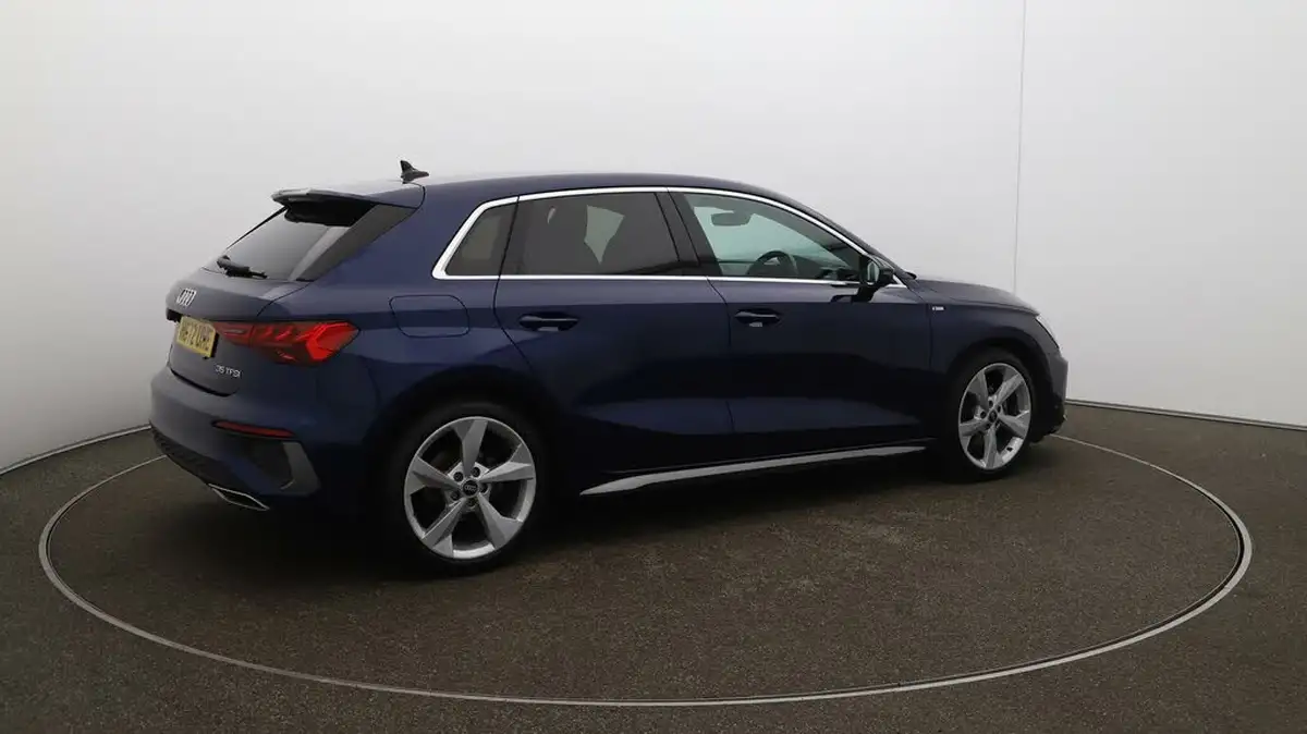 2023-audi-a3-15-35-tfsi-s-line-sportback-5d-big-43