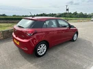 2017-hyundai-i20-14-se-auto-small-13