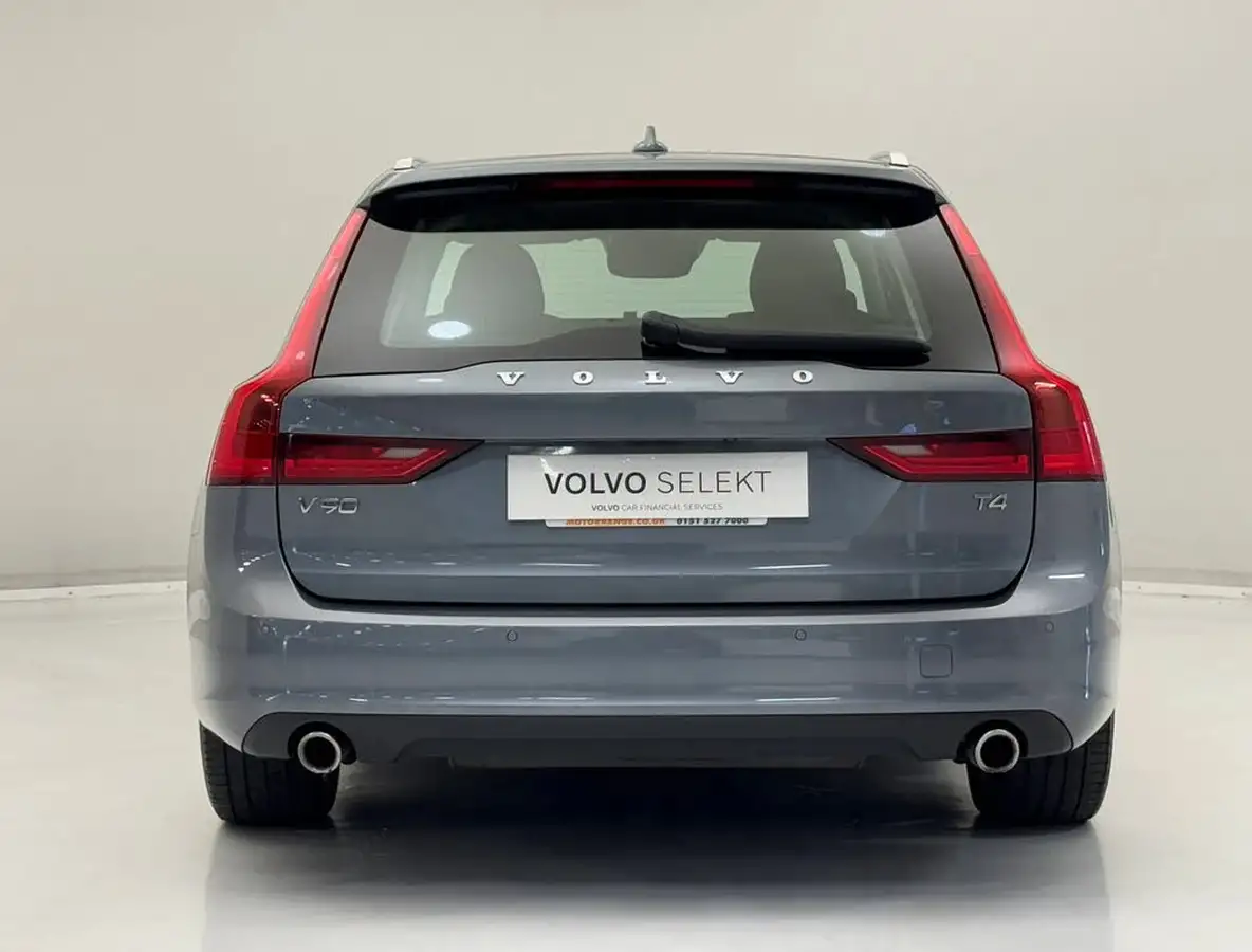 2019-volvo-v90-20-t4-momentum-plus-big-6