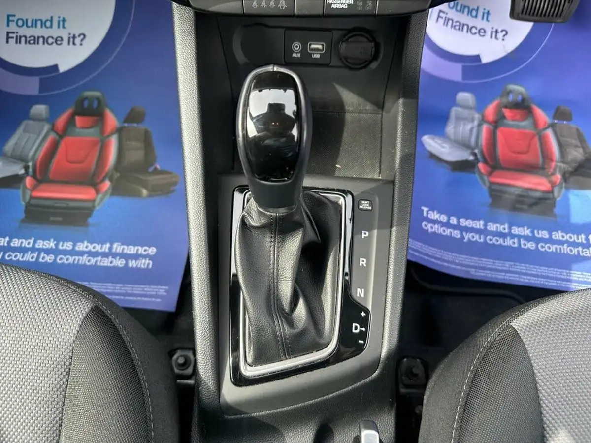 2017-hyundai-i20-14-se-auto-big-2