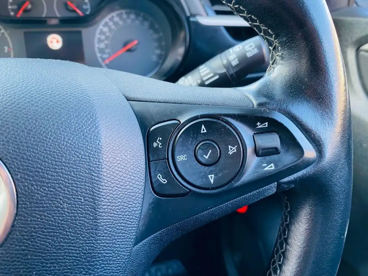 2020-vauxhall-corsa-12i-se-big-13