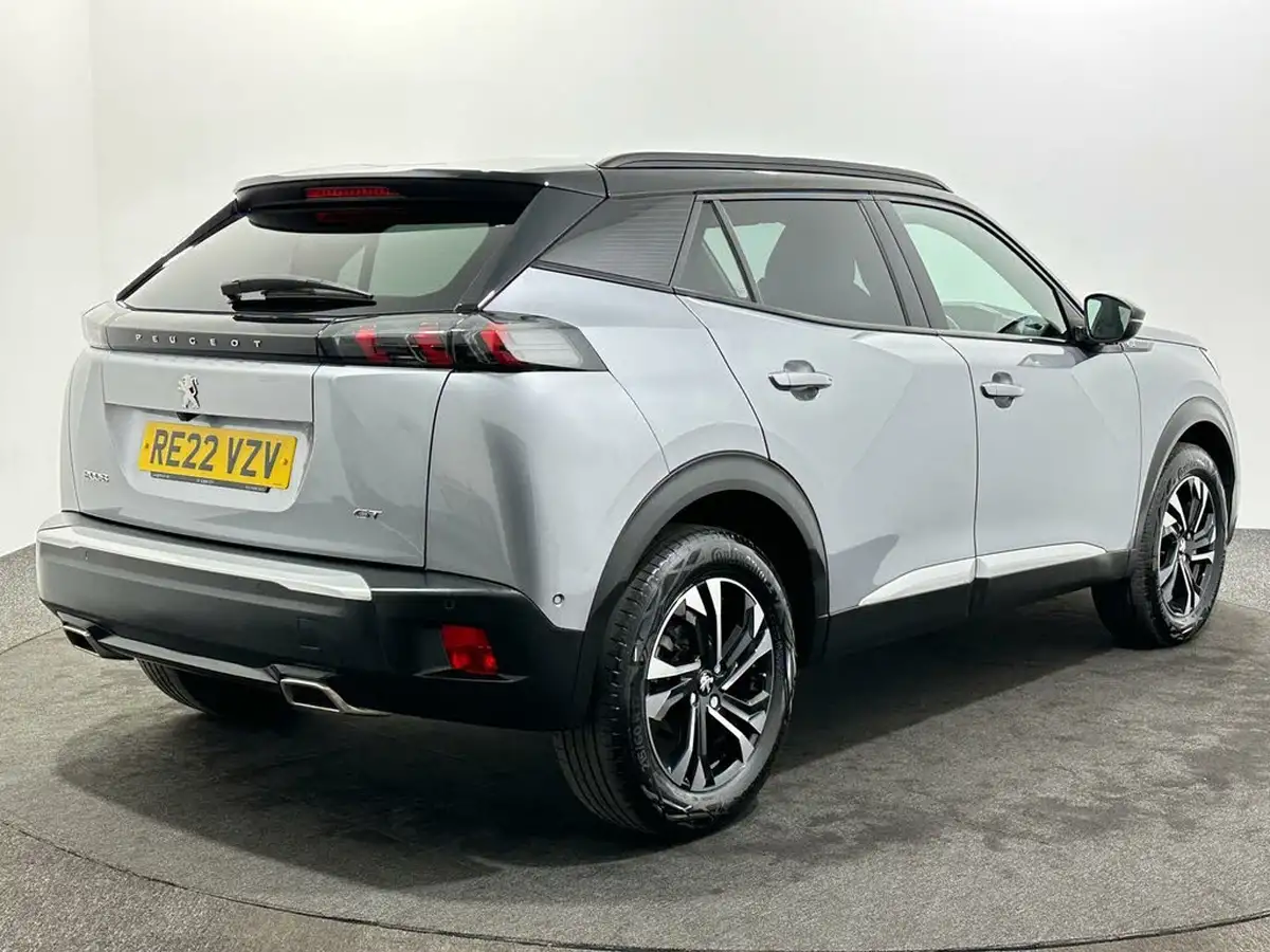 2022-peugeot-2008-suv-12-puretech-gt-eat8-big-7