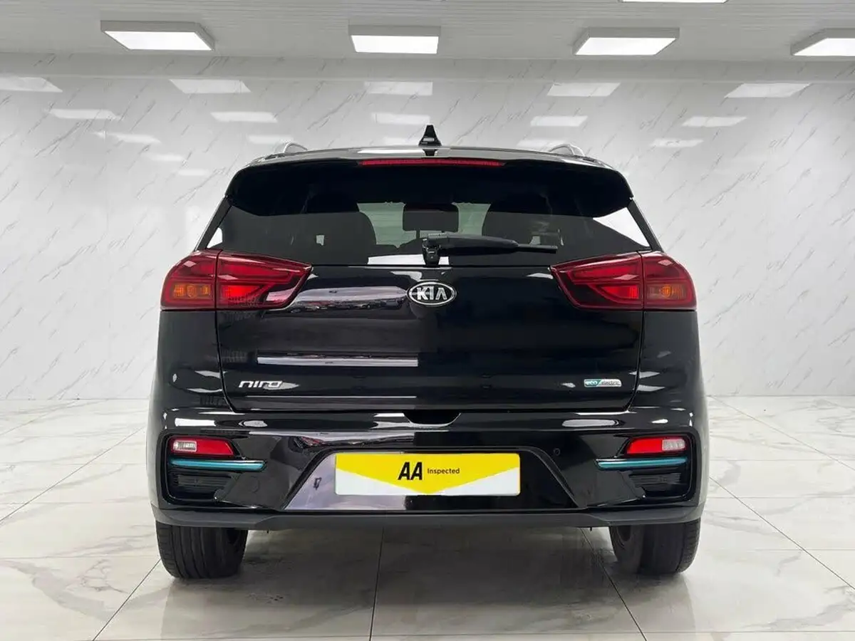 2021-kia-e-niro-ev-3-big-10
