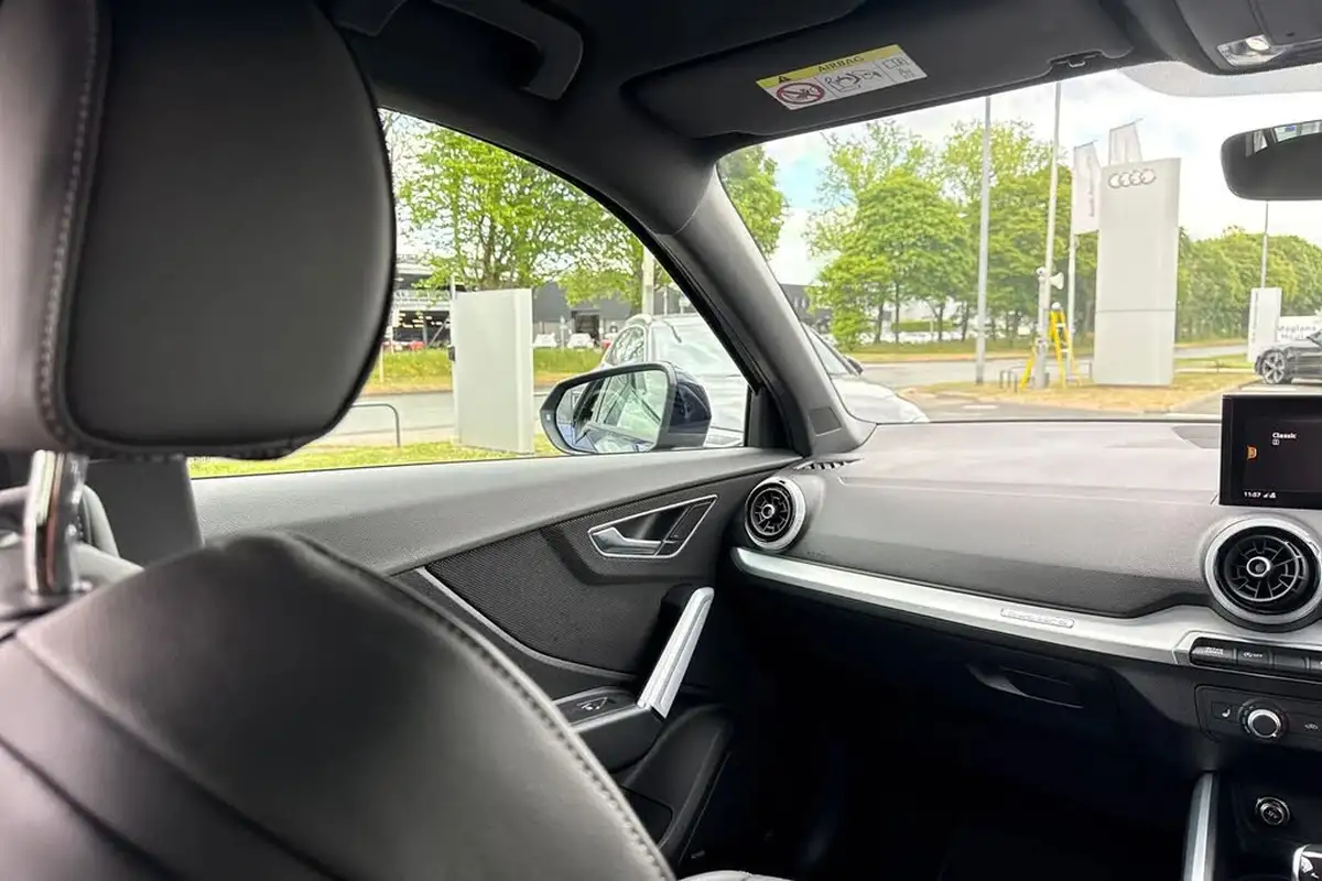 2022-audi-q2-20-35-tdi-s-line-big-47